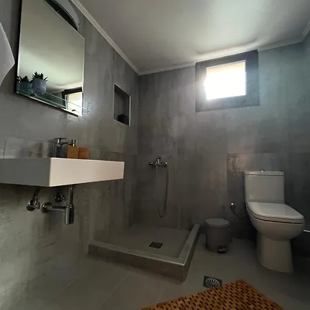 Апартаменты Maria To Let